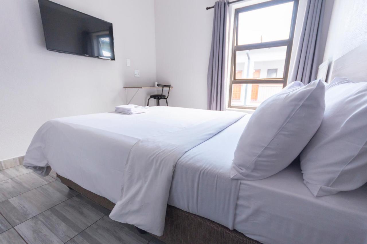 Ecomotel Marlboro Johannesbourg Extérieur photo